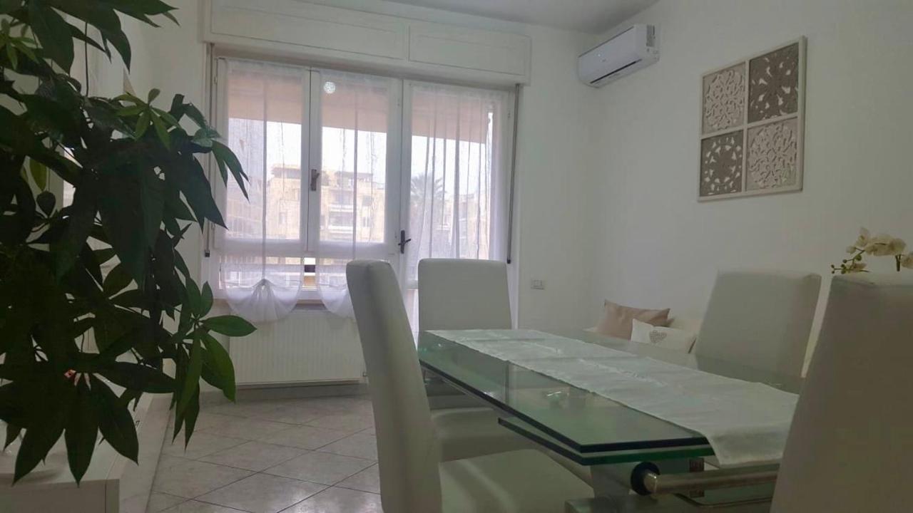 Elena'S Home Cagliari Bagian luar foto